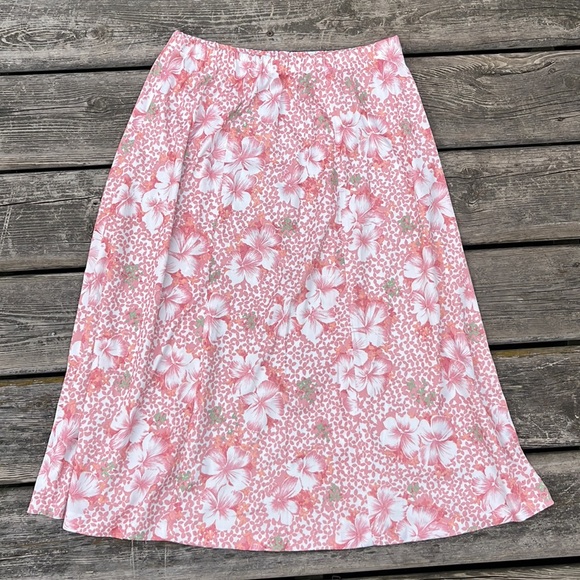 Vintage Skirt Set - Picture 10 of 13